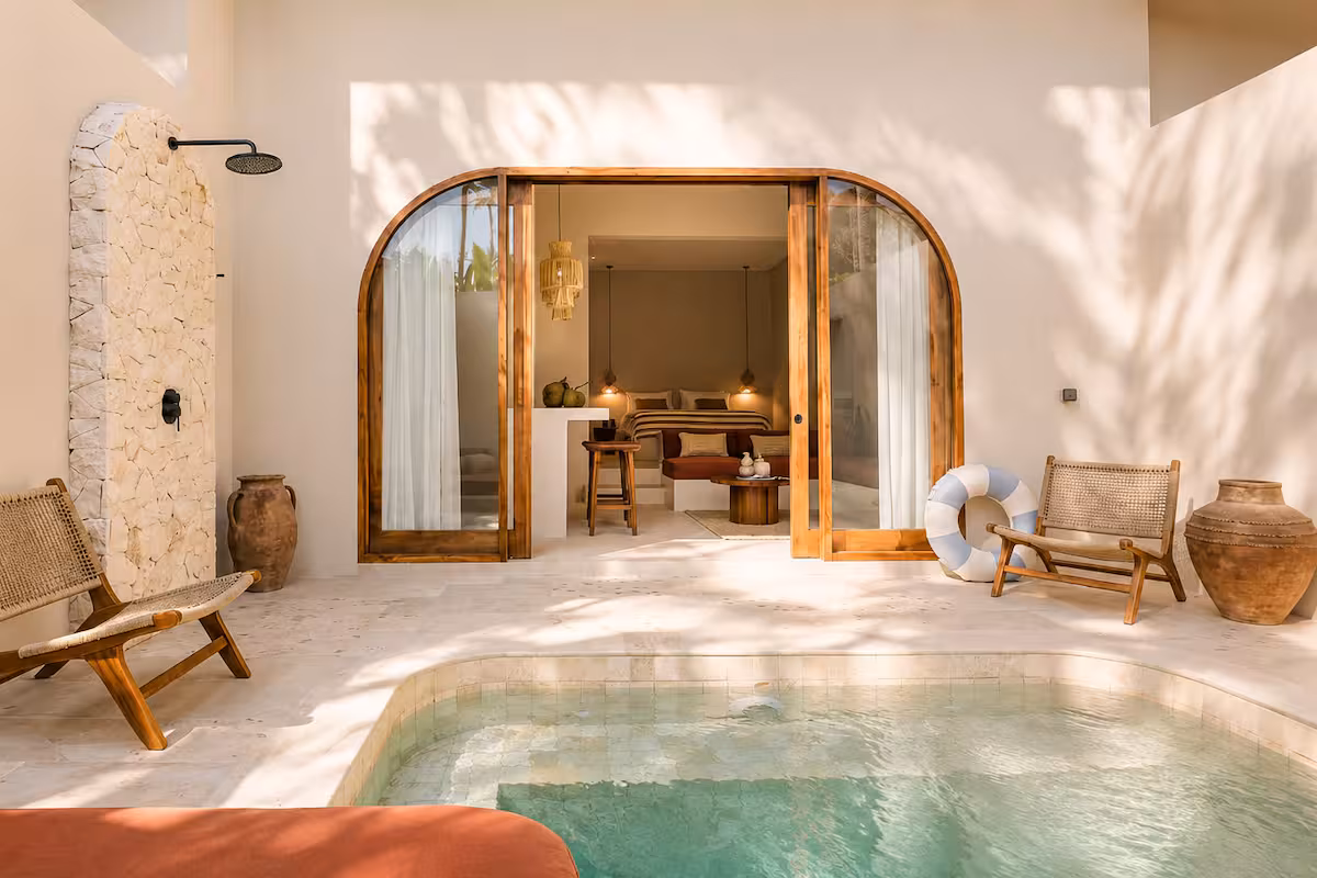 1BR villa in kuta pool