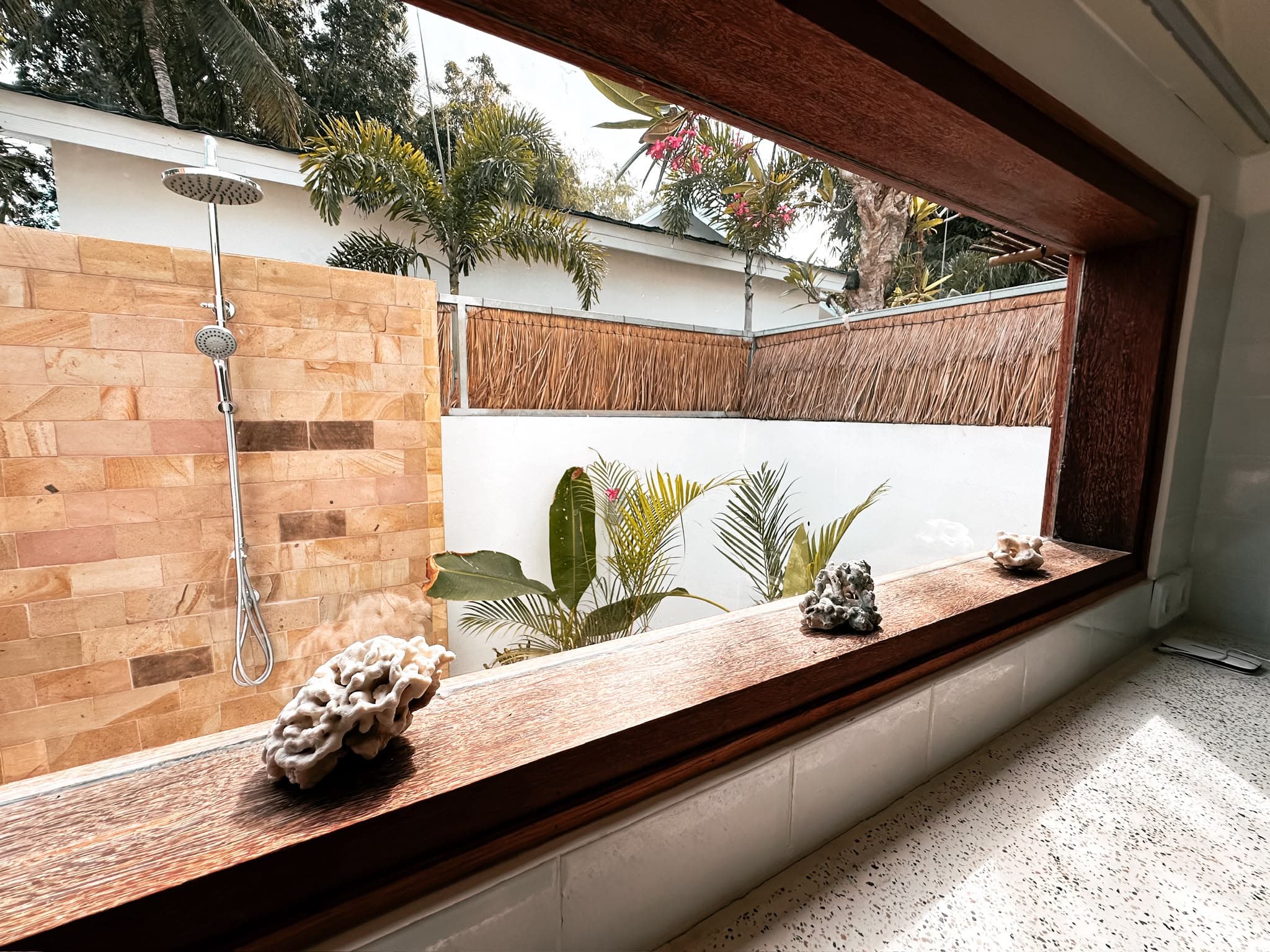 2BR Villa in Mong - shower