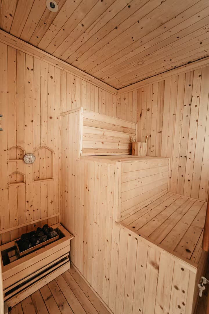 2BR Villa in Tampah - sauna